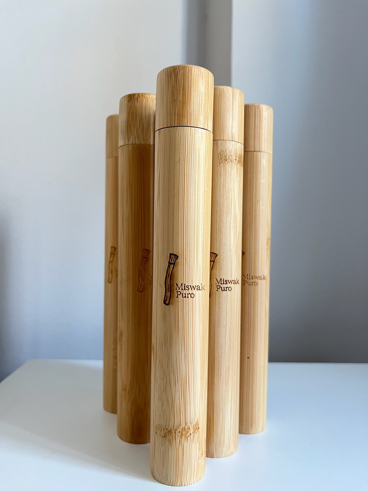 Estuche de bambu Miswak Puro - linea Solo Estuche